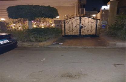 Apartment - 3 Bedrooms - 2 Bathrooms for rent in Al Hosary - 6 October City - Giza