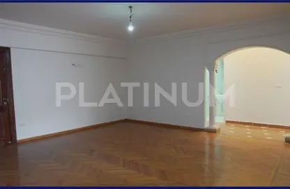 شقة - 3 غرف نوم - 2 حمامات للبيع في شارع قرية مبارك الأوليمبية - سموحة - حي شرق - الاسكندرية