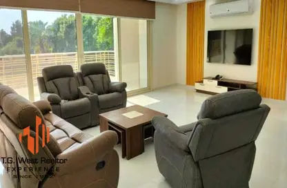 Apartment - 3 Bedrooms - 3 Bathrooms for rent in Street 17 - Maadi - Hay El Maadi - Cairo