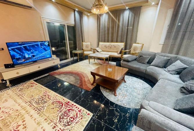 8169201 - Property Image 3