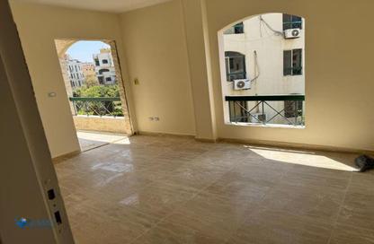 Duplex - 4 Bedrooms - 3 Bathrooms for rent in Zizinia St. - South Investors Area - New Cairo City - Cairo