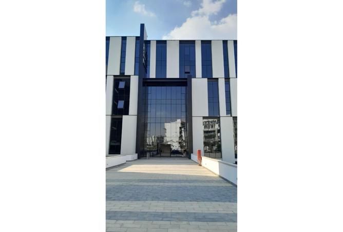 8114860 - Property Image 3