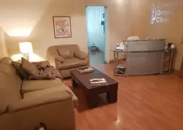 Apartment - 3 Bedrooms - 2 Bathrooms for rent in Al Kamel Mohamed St. - Zamalek - Cairo