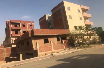 بناية كاملة - استوديو - 4 حمامات للبيع في مدينة بدر - القاهرة