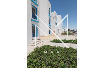 Chalet - 2 Bedrooms - 2 Bathrooms for sale in Mountain View - Ras Al Hekma - North Coast