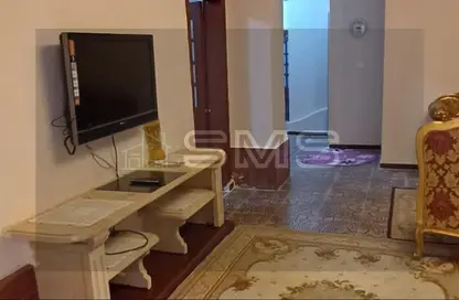 Apartment - 3 Bedrooms - 2 Bathrooms for rent in Wasef Ghaly Basha St. - Al Narges 4 - Al Narges - New Cairo City - Cairo