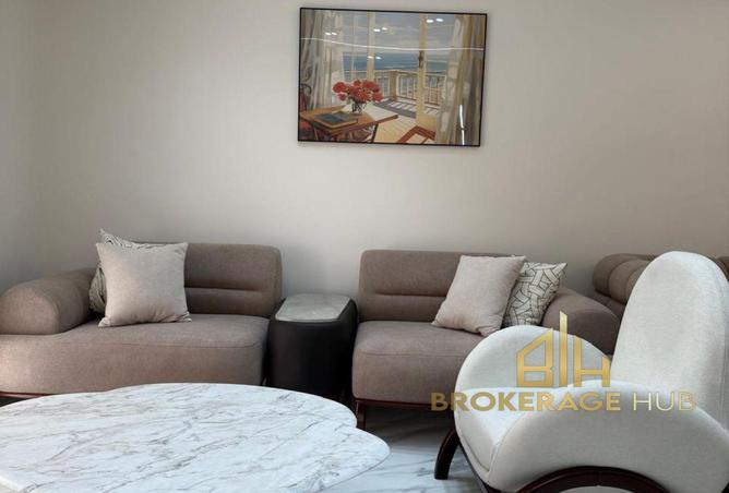 8034993 - Property Image 2