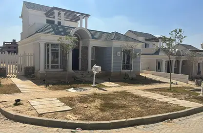 Villa - 3 Bedrooms - 3 Bathrooms for sale in Mountain View iCity - 5th Settlement Compounds - The 5th Settlement - New Cairo City - Cairo