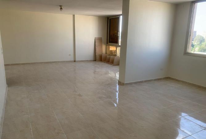 8301114 - Property Image 3