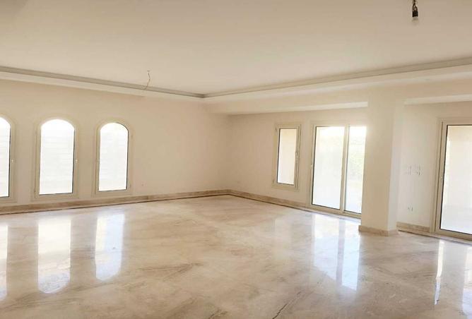 8254021 - Property Image 2