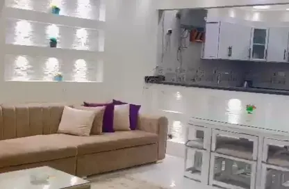 شقة - 3 غرف نوم - 2 حمامات للبيع في المهندسين - الجيزة