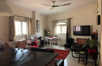 Apartment - 3 Bedrooms - 2 Bathrooms for sale in Al Shouyfat St. - District 1 - The 5th Settlement - New Cairo City - Cairo