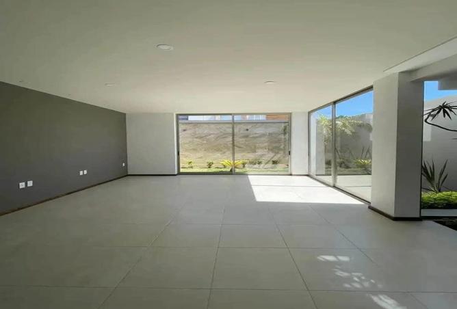 7985288 - Property Main Image