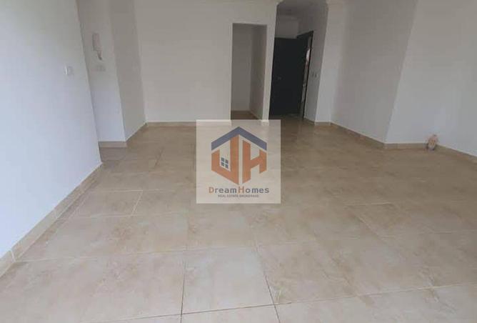 8405749 - Property Image 3