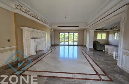 Villa - 4 Bedrooms - 4 Bathrooms for sale in Privado - Madinaty - Cairo