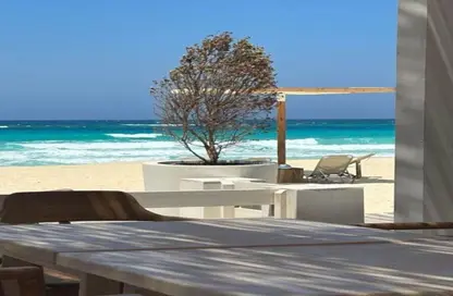 Chalet - 3 Bedrooms - 3 Bathrooms for sale in Seashore - Ras Al Hekma - North Coast