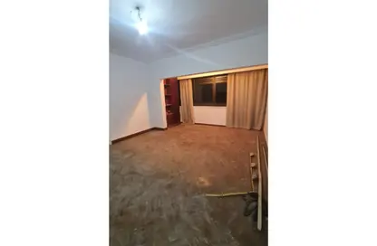 شقة - 3 غرف نوم - 2 حمامات للبيع في شارع جزيرة العرب (المهندس حسن حلمي) - المهندسين - الجيزة