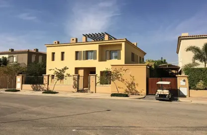 Villa - 3 Bedrooms - 3 Bathrooms for sale in Al Karma 4 - Sheikh Zayed Compounds - Sheikh Zayed City - Giza