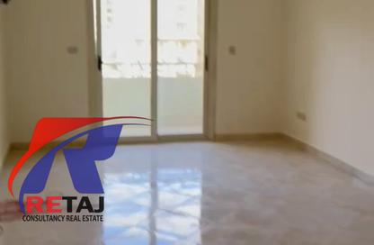 Apartment - 3 Bedrooms - 1 Bathroom for rent in Gardenia City Compound Nasr City - Zahraa Madinat Nasr - Nasr City - Cairo