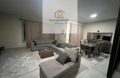 Apartment - 2 Bedrooms - 2 Bathrooms for rent in Palm Hills Village Gate - South Investors Area - New Cairo City - Cairo
