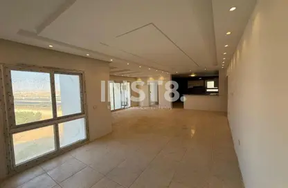 Apartment - 3 Bedrooms - 4 Bathrooms for sale in Hyde Park - New Cairo City - Cairo