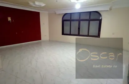 Apartment - 3 Bedrooms - 2 Bathrooms for sale in Zahraa Madinet Nasr School St. - 10th District - Nasr City - Cairo