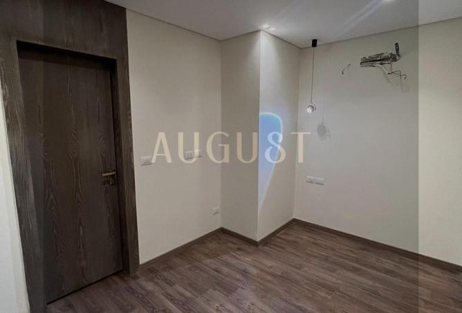 8061614 - Property Image 3