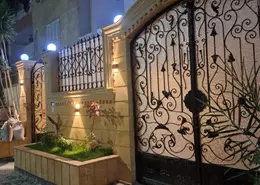 فيلا - 3 غرف نوم - 2 حمامات للبيع في حدائق الاهرام - الجيزة