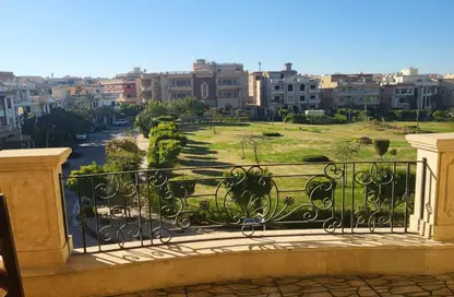 Apartment - 5 Bedrooms - 4 Bathrooms for sale in Al Narges 2 - Al Narges - New Cairo City - Cairo