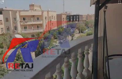 Apartment - 3 Bedrooms - 2 Bathrooms for sale in Street 14 - District 2 - The 5th Settlement - New Cairo City - Cairo