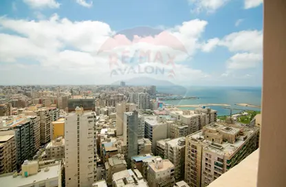 شقة - 2 غرف نوم - 2 حمامات للايجار في شارع الكازينو - سان ستيفانو - حي شرق - الاسكندرية