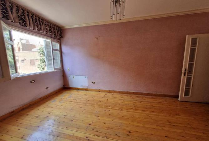8143589 - Property Image 3