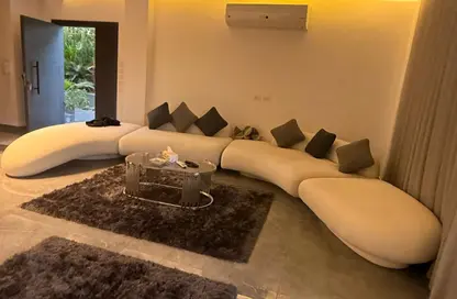 منزل مزدوج - 4 غرف نوم - 4 حمامات للايجار في باتيو الزهراء - كمبوندات الشيخ زايد - الشيخ زايد - الجيزة