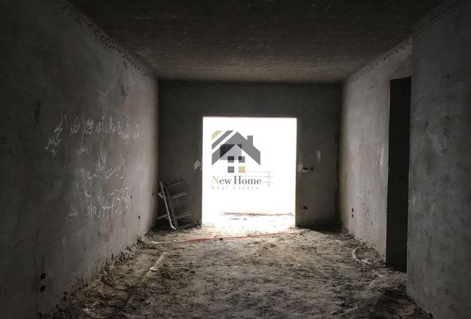 8365996 - Property Image 2