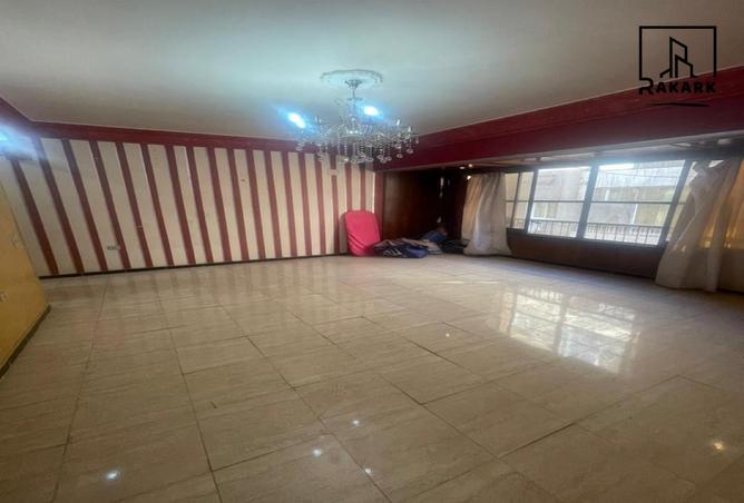 8158010 - Property Image 3