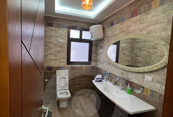 8239105 - Property Image 2