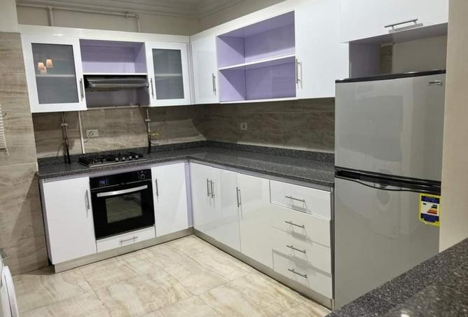 8300435 - Property Image 2