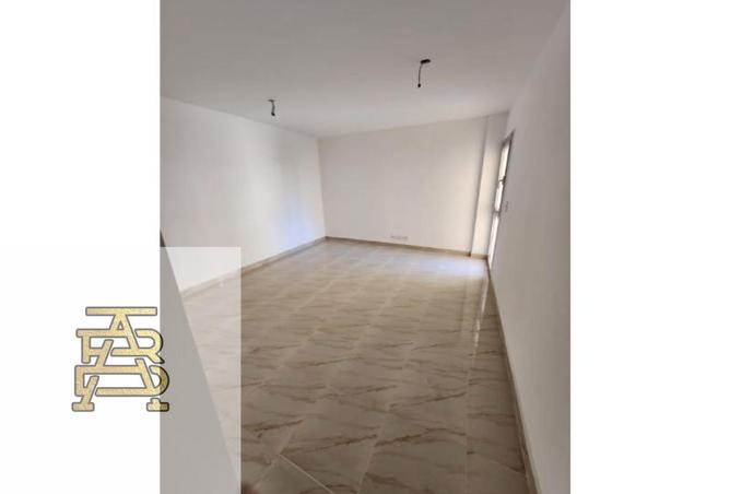 7606188 - Property Image 2