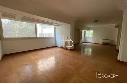 Apartment - 3 Bedrooms - 3 Bathrooms for sale in Garden City St. - Garden City - Cairo