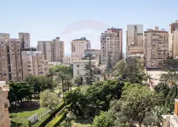 Apartment - 7 Bedrooms - 2 Bathrooms for sale in Abdel Salam Aref St. - Laurent - Hay Sharq - Alexandria