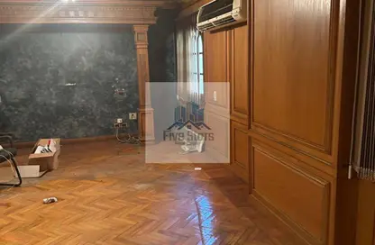 Apartment - 7+ Bedrooms - 4 Bathrooms for sale in Roushdy St. - Roushdy - Hay Sharq - Alexandria