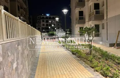Apartment - 2 Bedrooms - 1 Bathroom for sale in JAYD Residence - 5th Settlement Compounds - The 5th Settlement - New Cairo City - Cairo