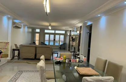 Apartment - 2 Bedrooms - 2 Bathrooms for sale in Maadi - Hay El Maadi - Cairo