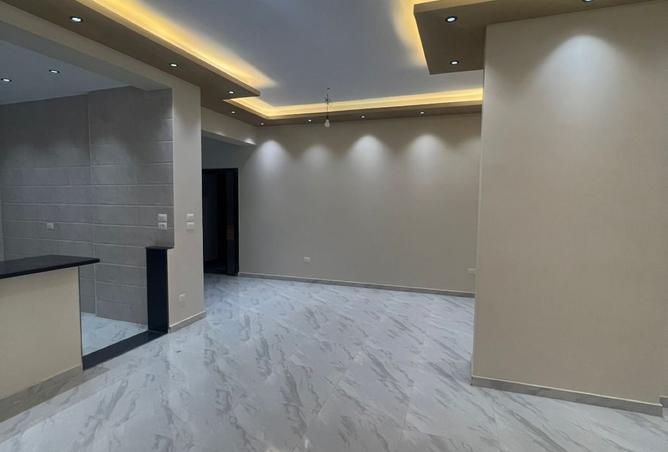 7704858 - Property Image 2