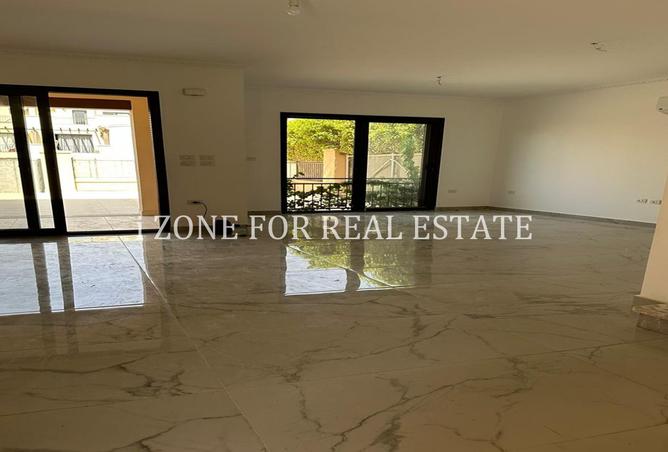 8233555 - Property Image 3