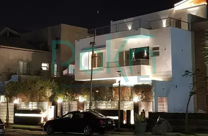 فيلا - 6 حمامات للبيع في زايد ديونز - الحي السادس - الشيخ زايد - الجيزة