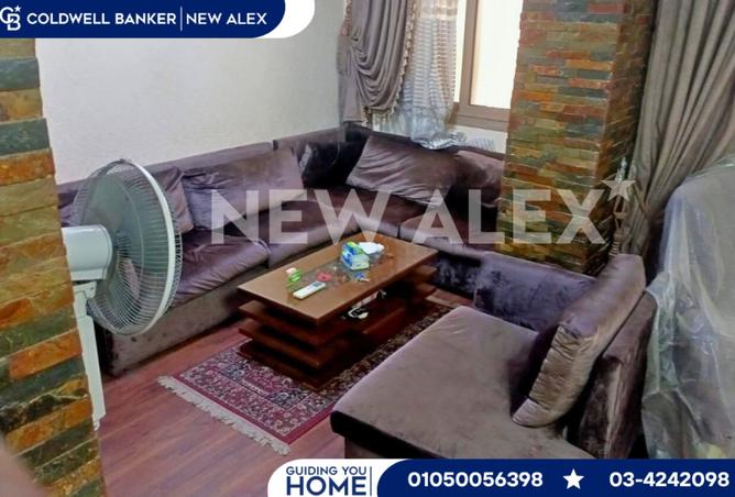 8122707 - Property Image 3