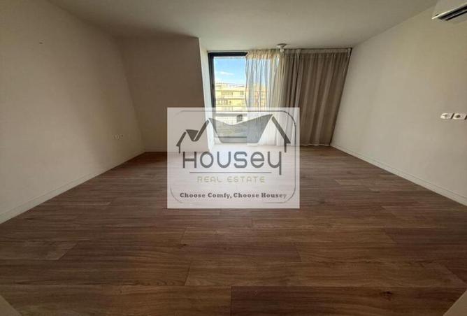 8350070 - Property Image 2