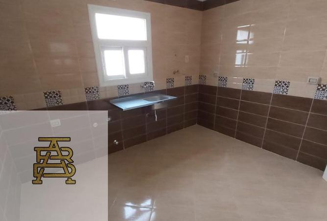 8388992 - Property Image 2