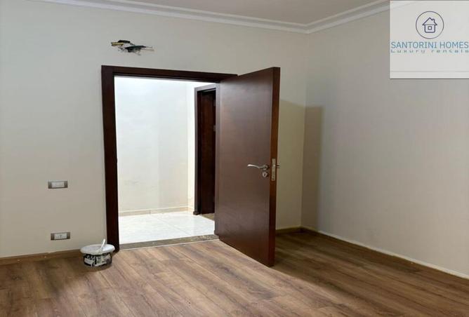 8380744 - Property Image 2